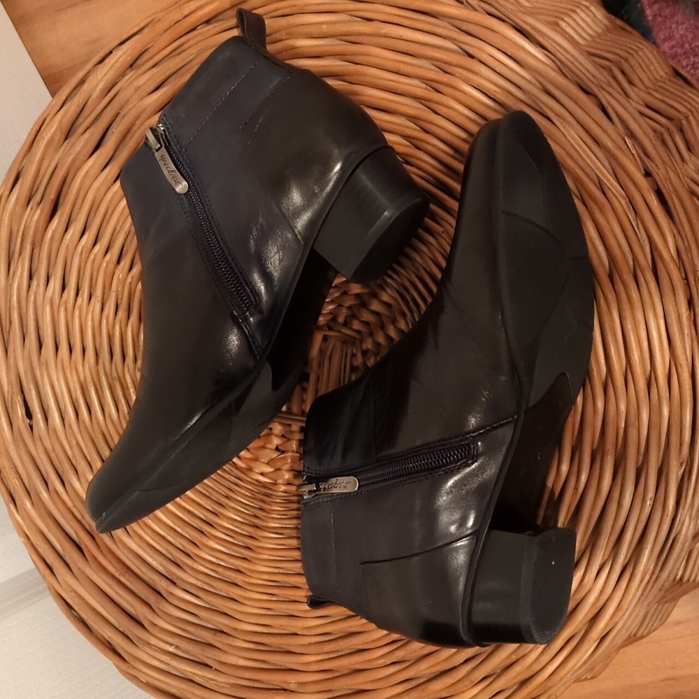 Regarde le Ciel Black Leather Ankle  Boots Womens EU 37 / 6.5 - Picture 6 of 9